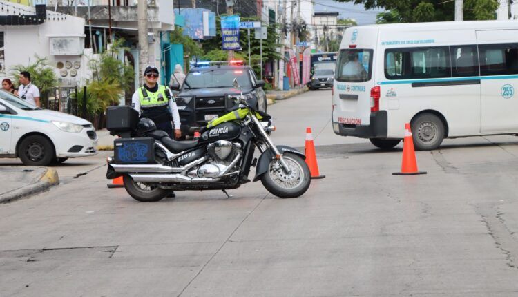Atienden temporalmente accidentes provocados por concreto resbaladizo en avenida 30