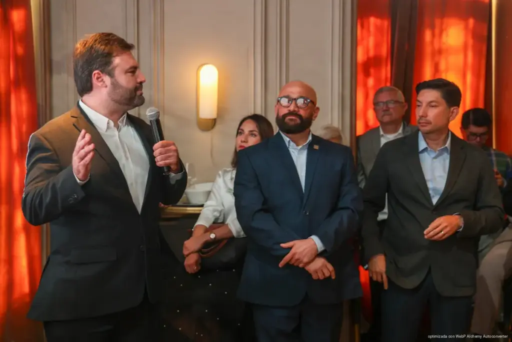 Playa del Carmen destaca como atractivo polo de inversión en la FITUR de Madrid