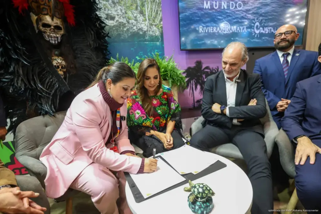 Mara Lezama respalda al gobierno de Playa del Carmen en FITUR