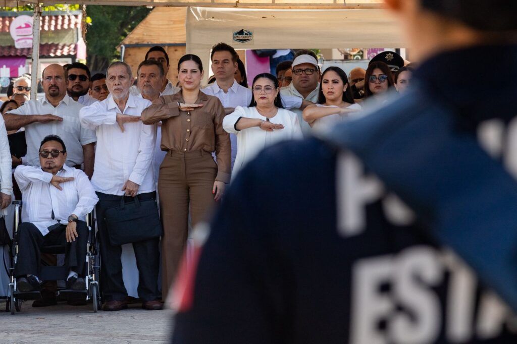 Estefanía Mercado reconoce liderazgo de Mara Lezama y anuncia fortalecimiento social, urbano y de seguridad en aniversario 51 de la Constitución Política de Quintana Roo