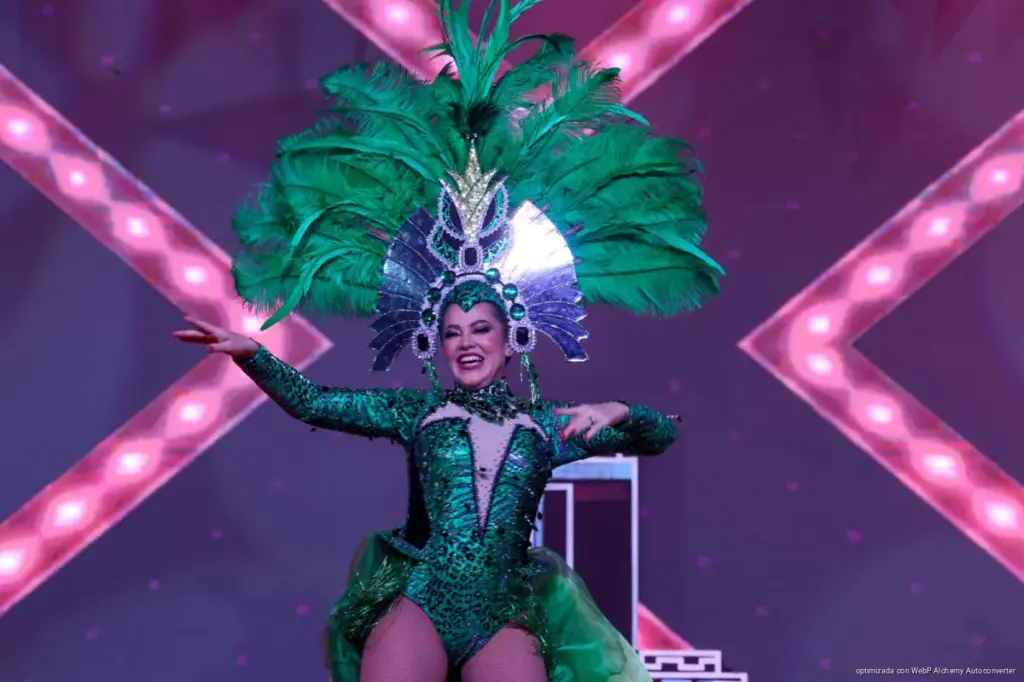 Exitoso Baile de Damas en Carnaval 2026: evento con causa por el bienestar del adulto mayor