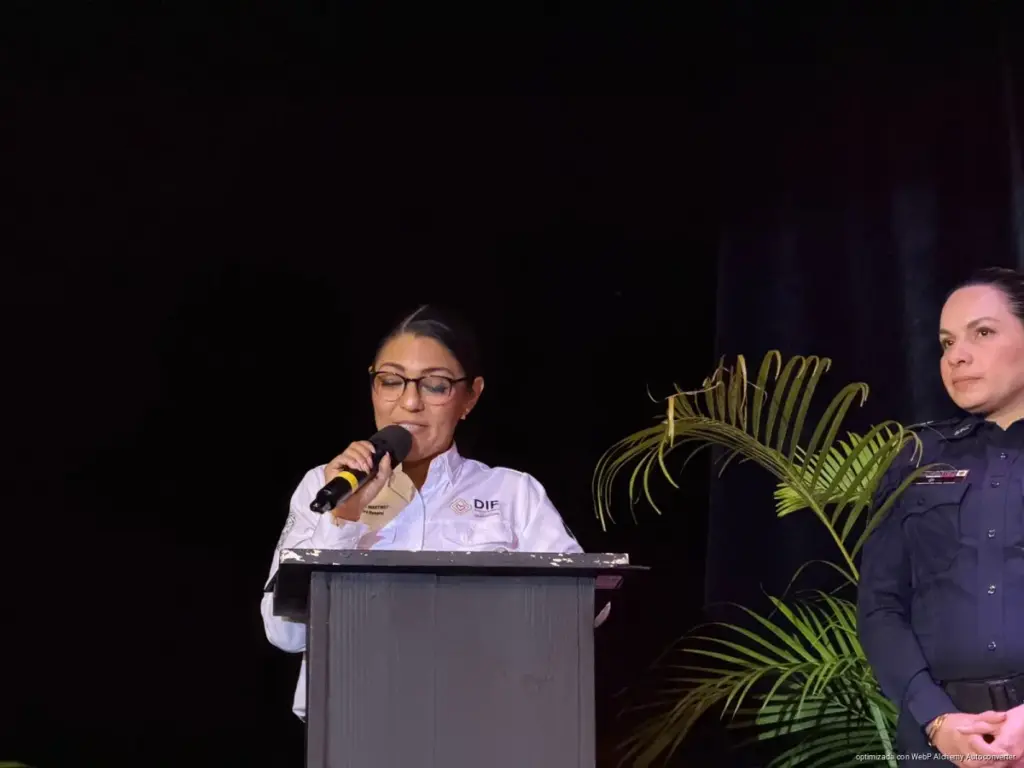 Gobierno de Estefanía Mercado fortalece la prevención de la violencia digital contra las mujeres