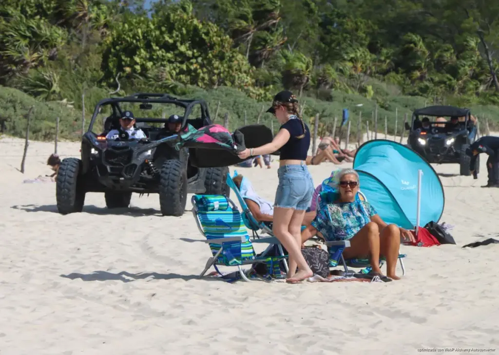 Gobierno de Playa del Carmen mantiene presencia permanente en playas para prevenir delitos