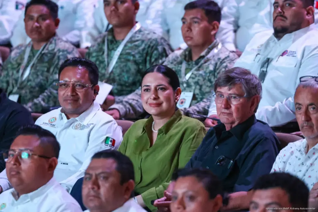 Especialistas de 13 países participan en congreso de Protección Civil en Playa del Carmen