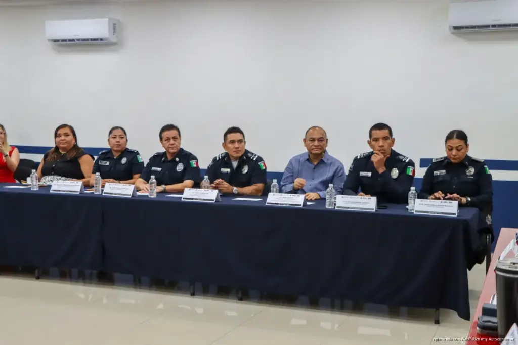 Playa del Carmen refuerza la prevención en escuelas ante riesgos de violencia, adicciones y entorno digital