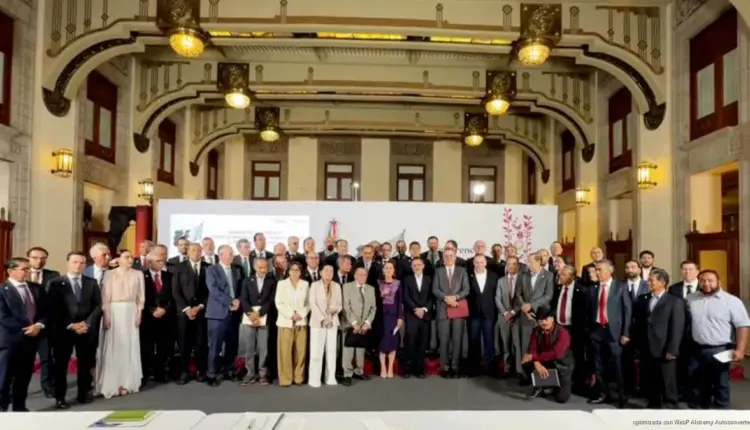 Tras reunión en Palacio Nacional, canasta básica se queda en 910 pesos, pero la tortilla mete presión