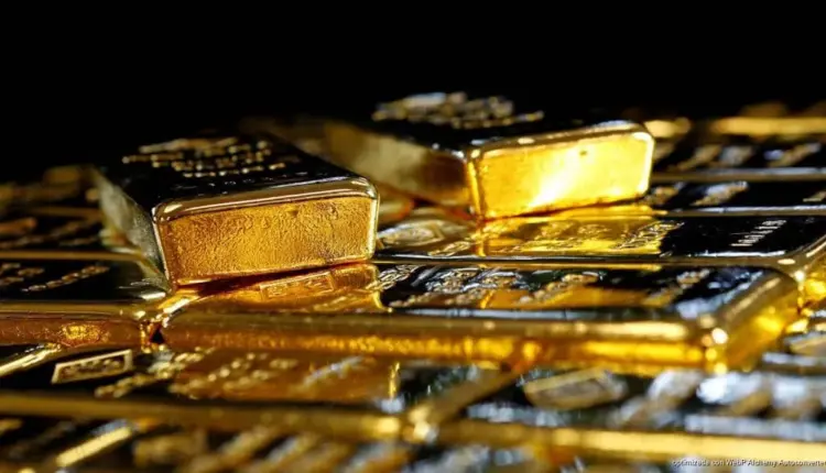 Precios de combustibles, oro y dólar se mantienen sin cambios relevantes este 14 de abril