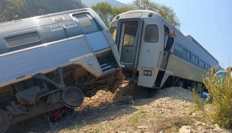 Liberan a trabajadores del Tren Interoceánico tras reparación del daño por descarrilamiento en Oaxaca