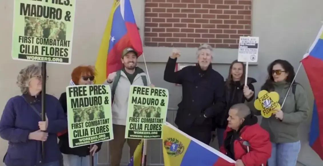 Roger Waters protesta en Brooklyn y exige la liberación de Nicolás Maduro