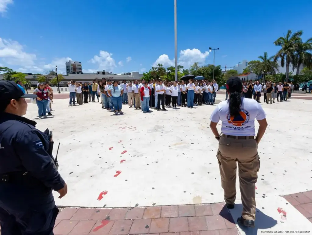 Playa del Carmen fortalece cultura preventiva con simulacro nacional 2026
