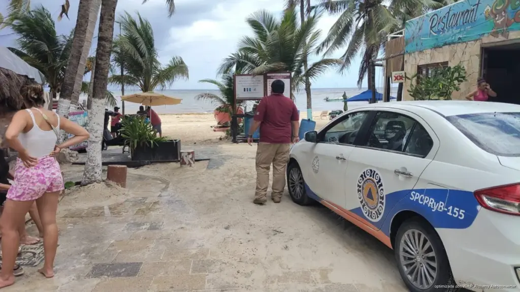 Activan protocolos de prevención en Playa del Carmen tras sismo perceptible en Quintana Roo