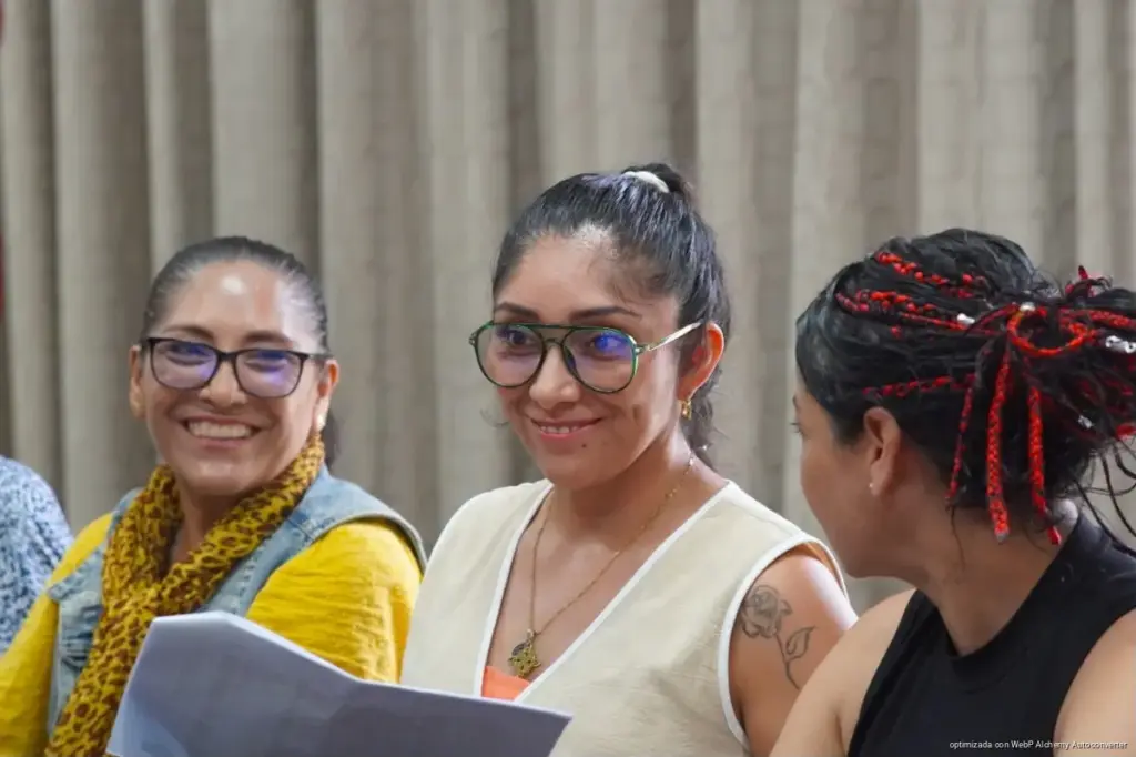 Capacitan a 80 emprendedores para fortalecer negocios y economía local en Playa del Carmen