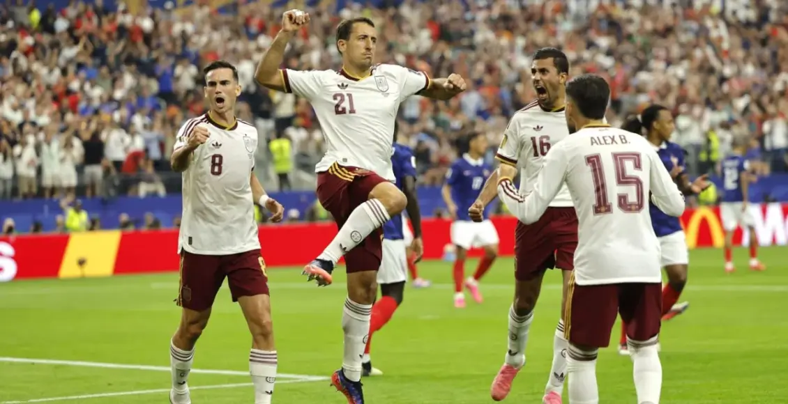 España sorprende y elimina a Francia