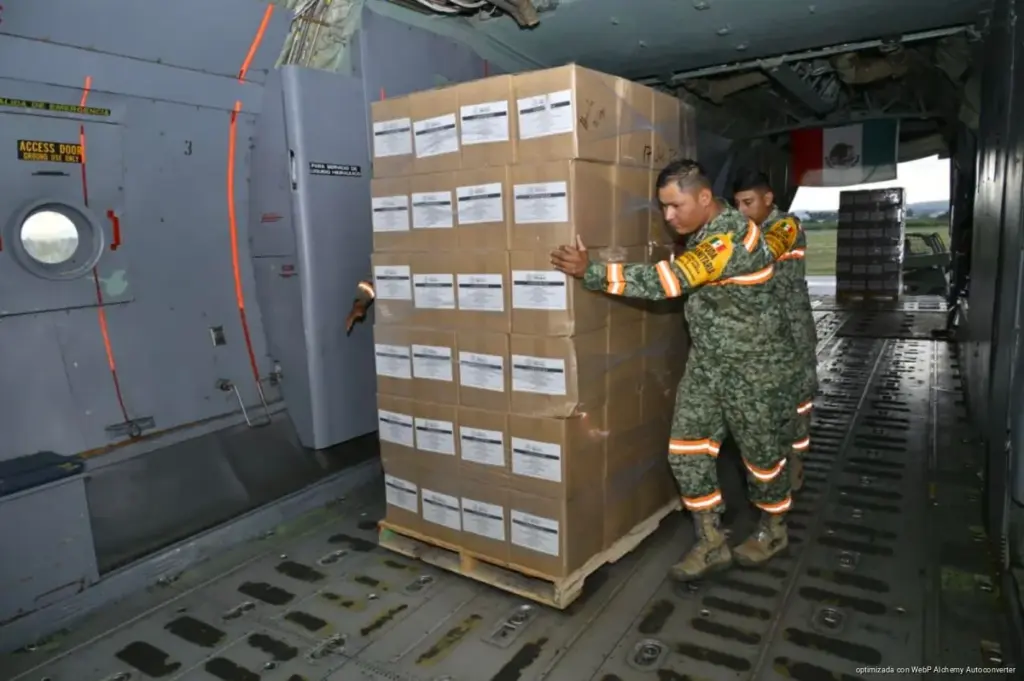 México envía ayuda a Colombia tras sismo de magnitud 7.4