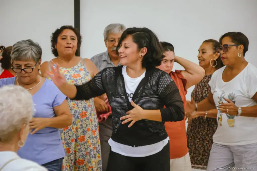 Gobierno de Playa del Carmen celebra a las personas adultas mayores con el encuentro “Baila Conmigo”