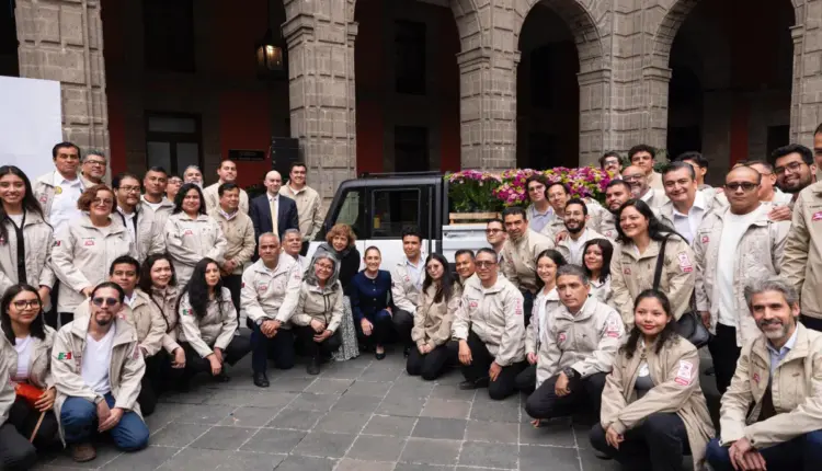 Gobierno presenta Olinia Carga, vehículo eléctrico de 650 kg para comercio