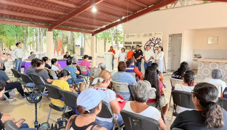 Gobierno de Estefanía Mercado acerca servicios municipales a través de la Brigada “Entre Mujeres”