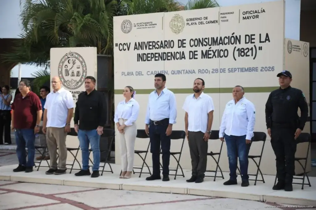 Playa del Carmen recuerda a víctimas del huracán Janet durante aniversario de la Independencia