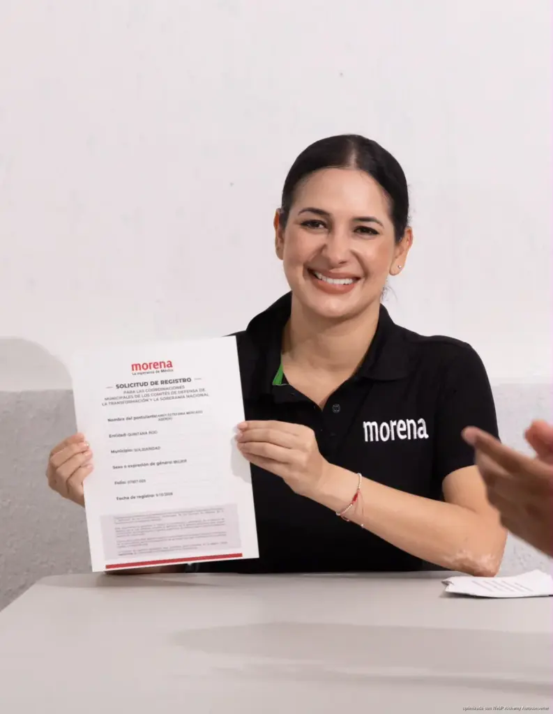 Estefanía Mercado se registra junto a fundadores de Morena para coordinar los trabajos de Defensa de la Transformación en Playa del Carmen