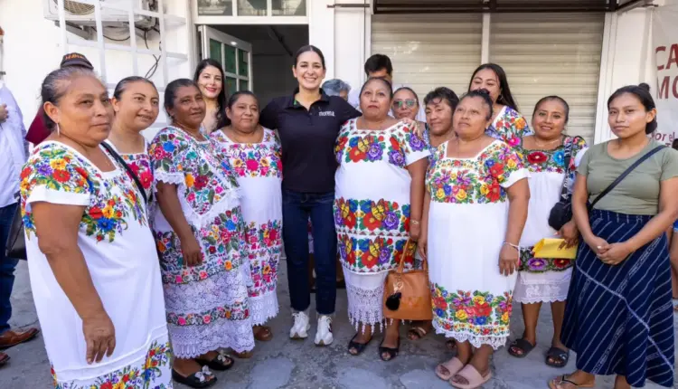 Estefanía Mercado se registra junto a fundadores de Morena para coordinar los trabajos de Defensa de la Transformación en Playa del Carmen