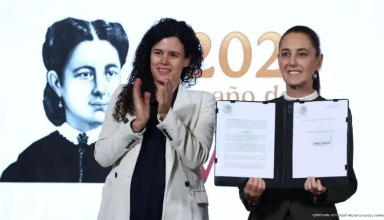 Sheinbaum firma decreto para proteger a menores de contenidos violentos en redes sociales