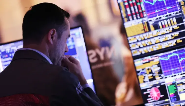 Índice nasdaq lidera pérdidas en Wall Street por dudas sobre rentabilidad de la inteligencia artificial