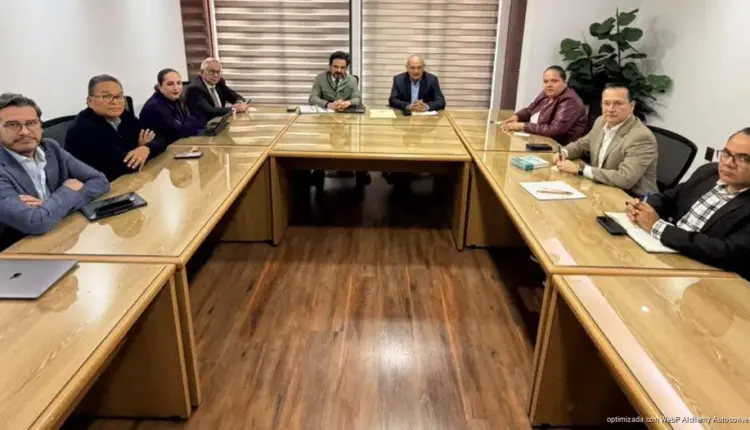 IMSS negocia nueva propuesta salarial tras rechazo de trabajadores